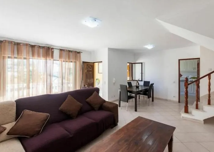 Villa With 2 Bedrooms In Albufeira, With Private Pool, Enclosed Garden