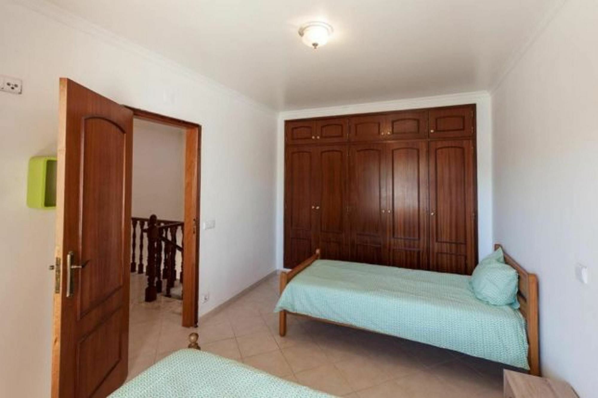 With 2 Bedrooms In Albufeira, With Private Pool, Enclosed Garden Villa
